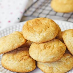 Cake mix snickerdoodles served on a small white plate