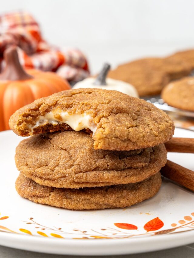 Pumpkin Cheesecake Cookies